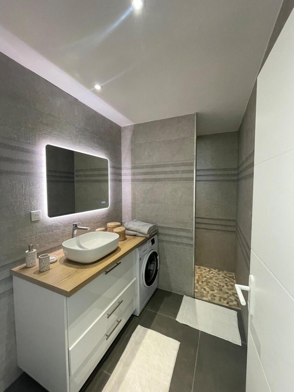 L'Opale - Le White Apartment Les Attaques Ruang foto